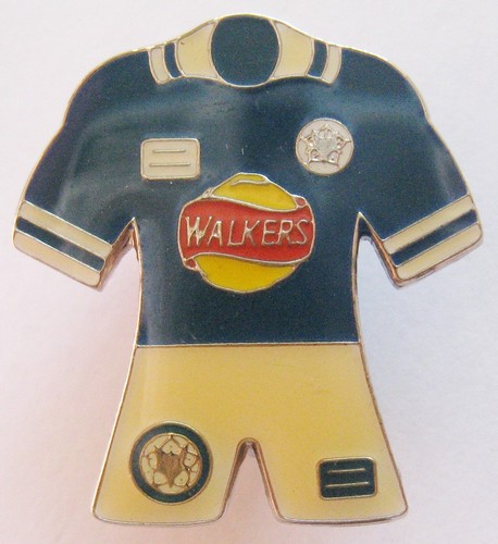 Leicester city superb enamel - -,