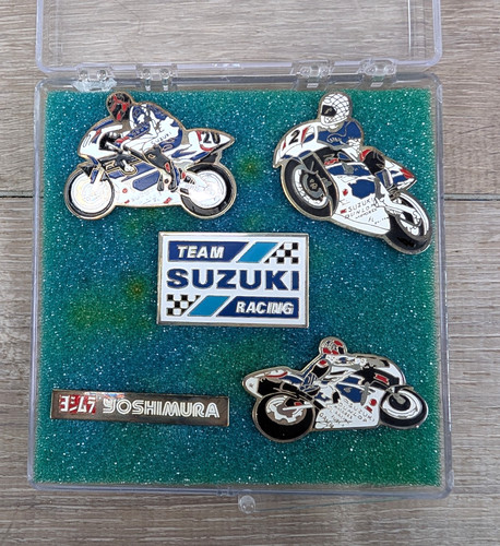 Suzuki racing team pin badge - suzuki,